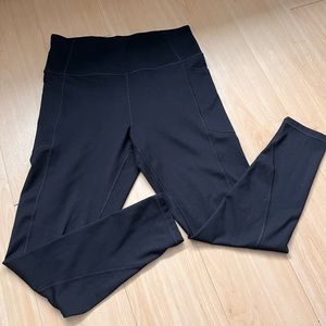 Victorias Secret Incredible essential leggings in black